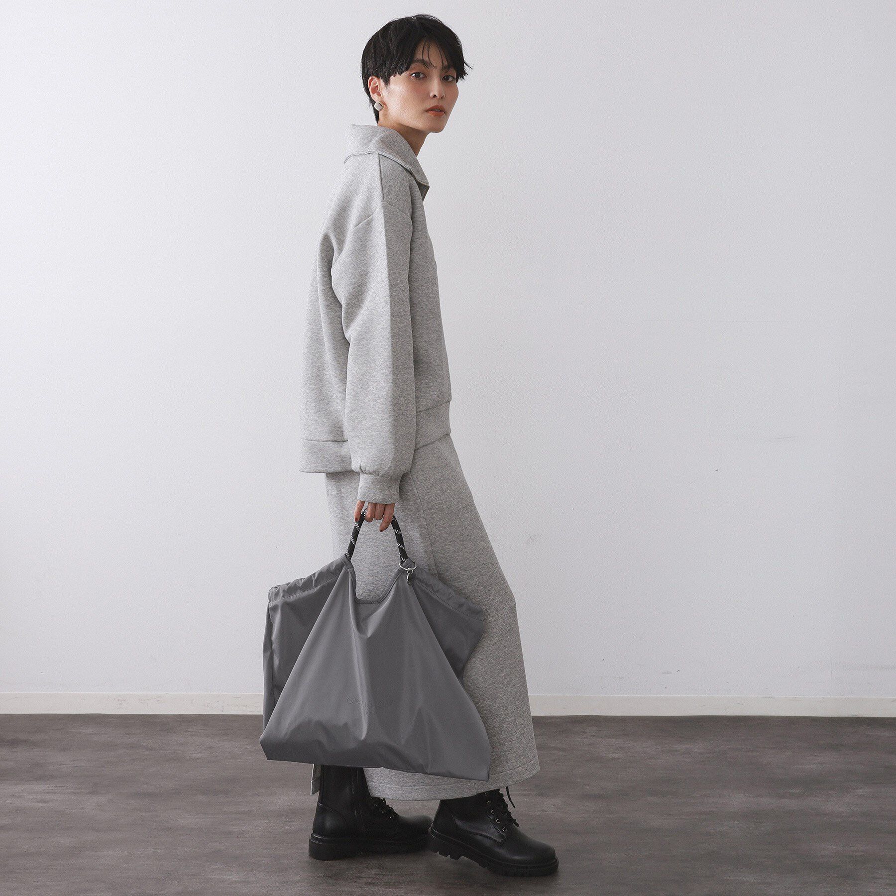 OPAQUE.CLIP「【軽量／A4サイズ対応】ロープハンドルドロストBIGトートバッグ」|トートバッグ|