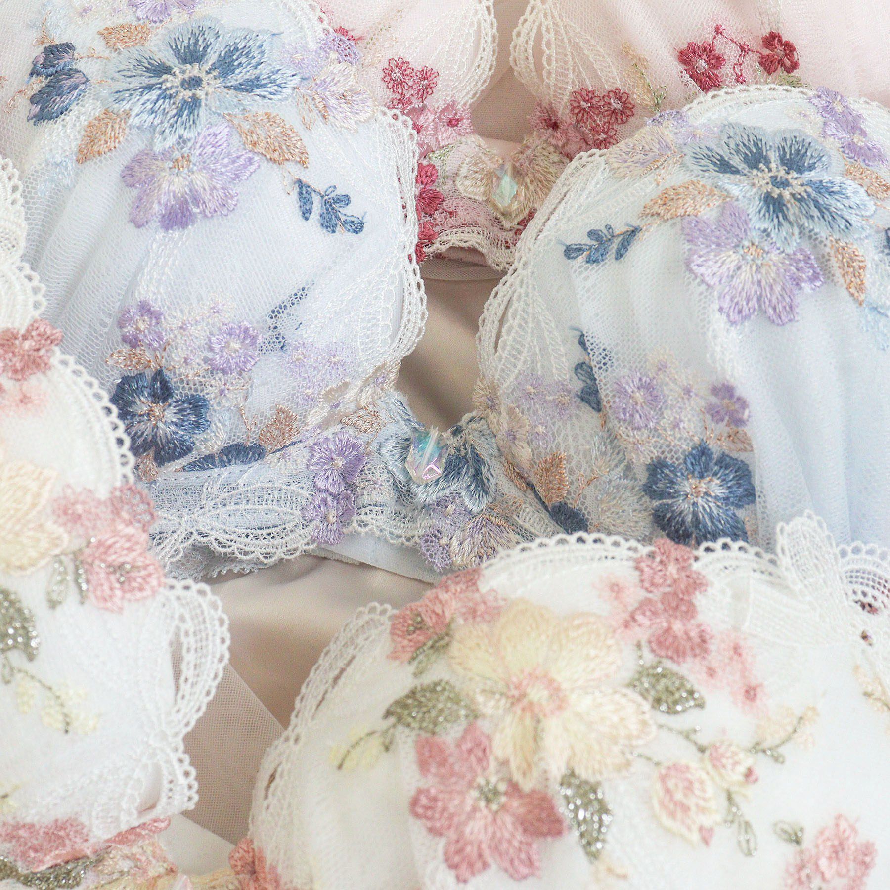 Risa Magli「ダニエラ ブラジャー (G-H) ＜V Make Type＞」|インナー|