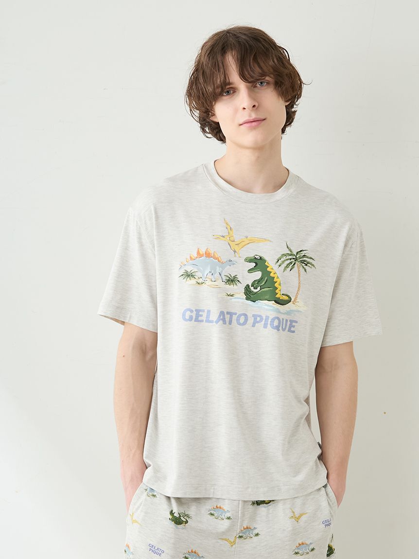 GELATO PIQUE HOMME「【HOMME】【接触冷感】スリーピングダイナソーワンポイントTシャツ」|ルームウェア|