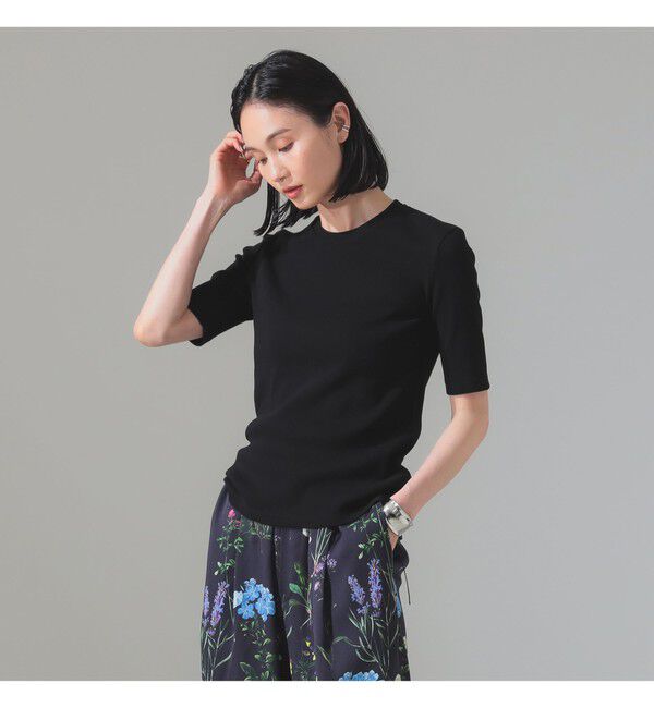 別注】スタイリスト佐藤佳菜子 × SLOANE / クルーネック リブTシャツ