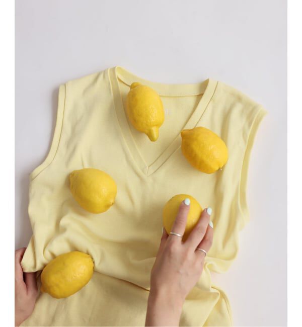 SLOBE IENA「《シリーズあり/12色展開》1dozen 汗染み防止Vネックノースリ」|Tシャツ・カットソー|イエロー
