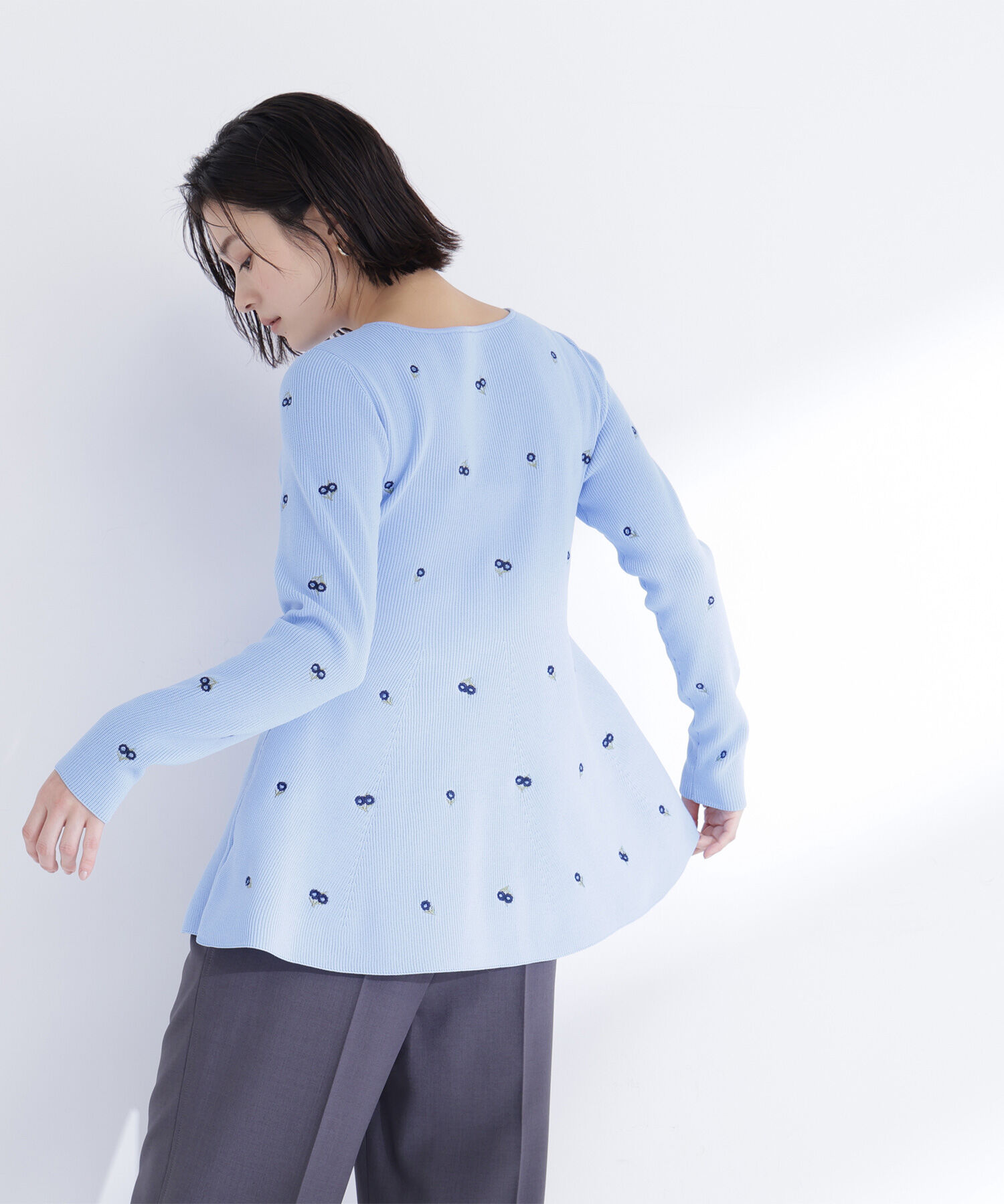  「刺繍ペプラムニット」|ニット・セーター|
