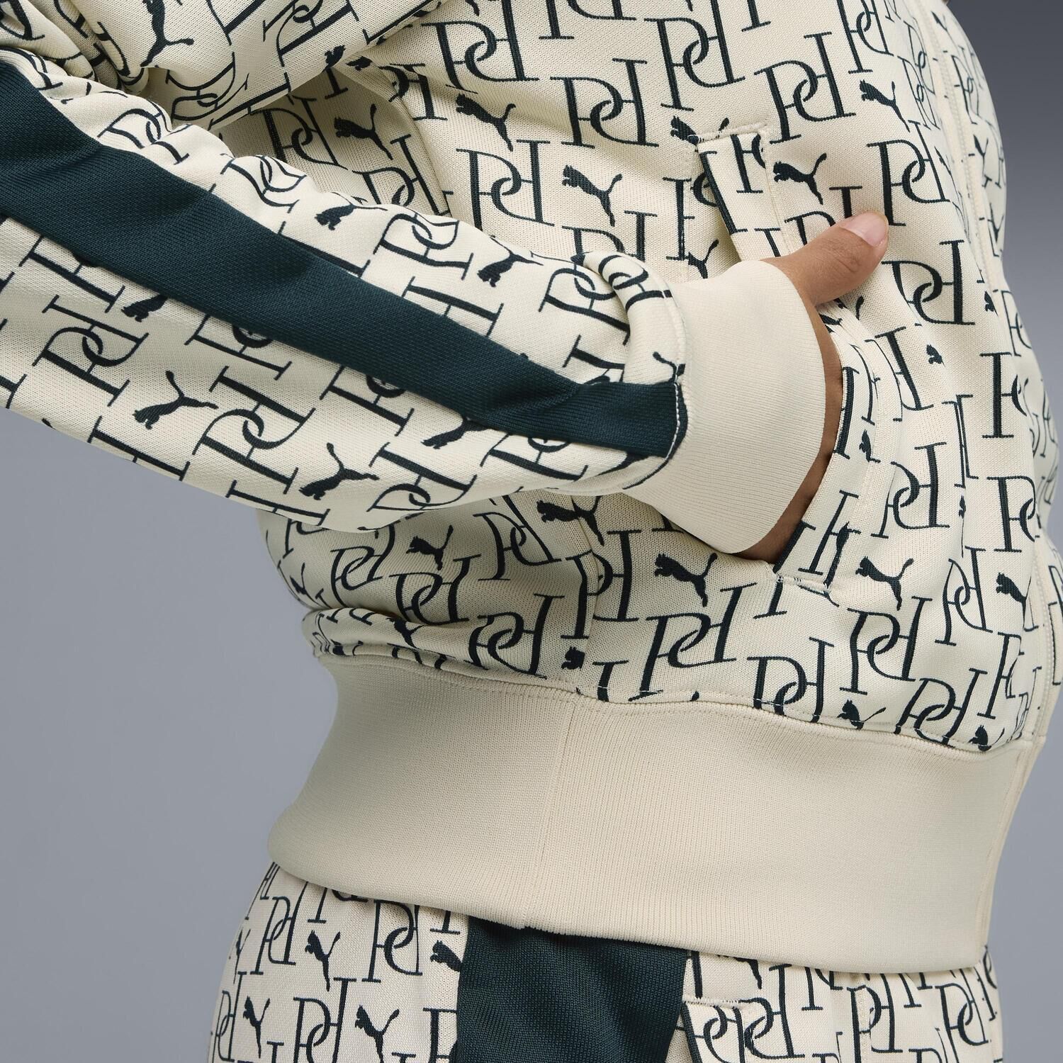 PUMA「【PUMA ｳｪｱ】W T7 AOP TRACK JACKET PT」|ポロシャツ|