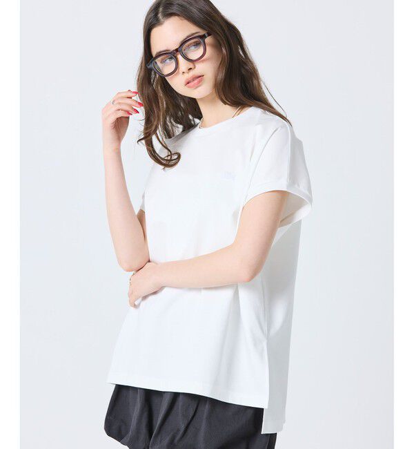 LACOSTE「【オンライン限定】LACOSTE オーバーサイズ フレンチスリーブ サイドスリット クルーネックTシャツ」|Tシャツ・カットソー|オフホワイト