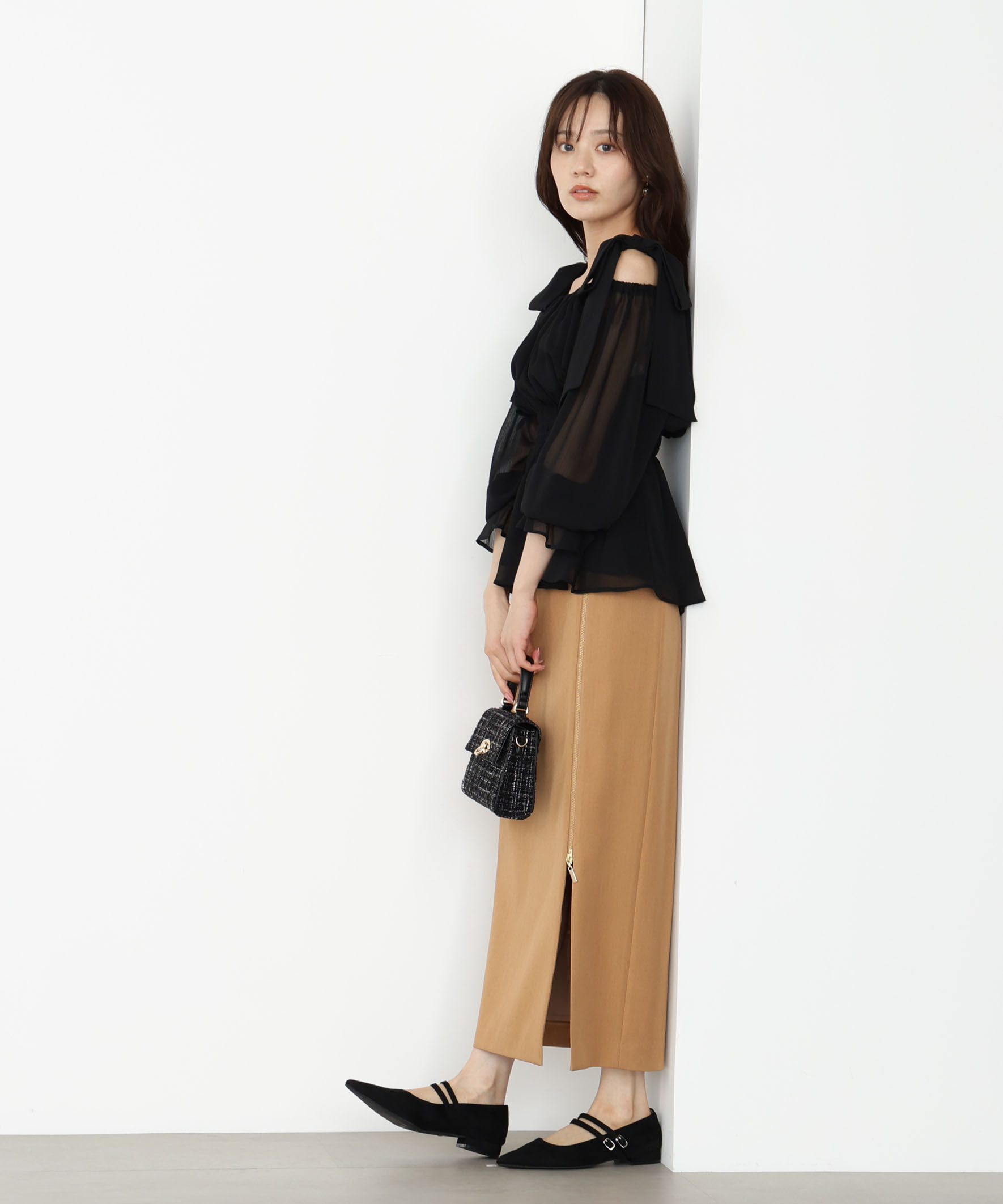 PROPORTION BODY DRESSING「ショルダーリボンシャーリングブラウス　25AW」|シャツ・ブラウス|