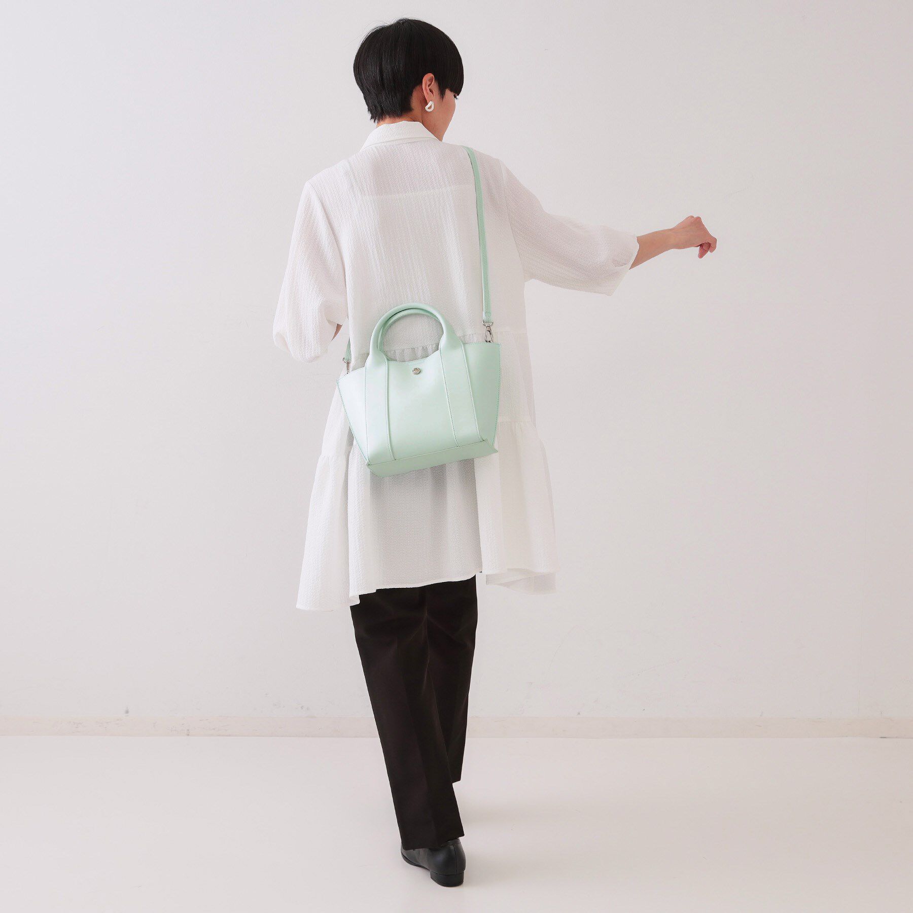 OPAQUE.CLIP「【2WAY】スムース合皮ミドルトートバッグ」|トートバッグ|