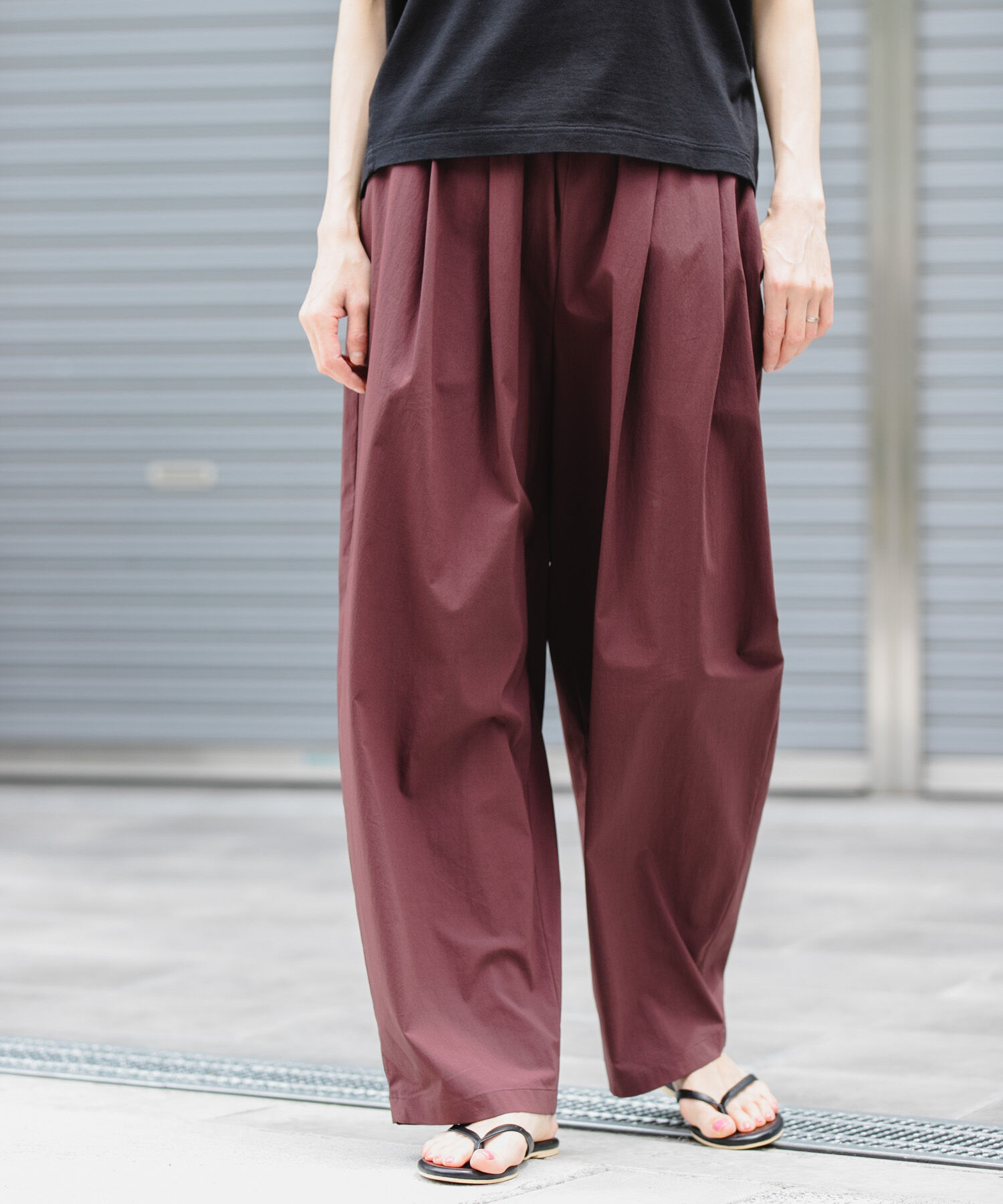 URBAN RESEARCH DOORS「FORK&SPOON　撥水ツータックイージーパンツ」|その他|ボルドー
