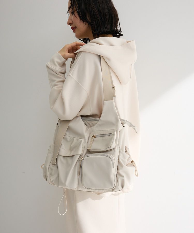 Green Parks「【10ポケBag】収納アドバイザー監修アウトポケットトート」|トートバッグ|Ivory