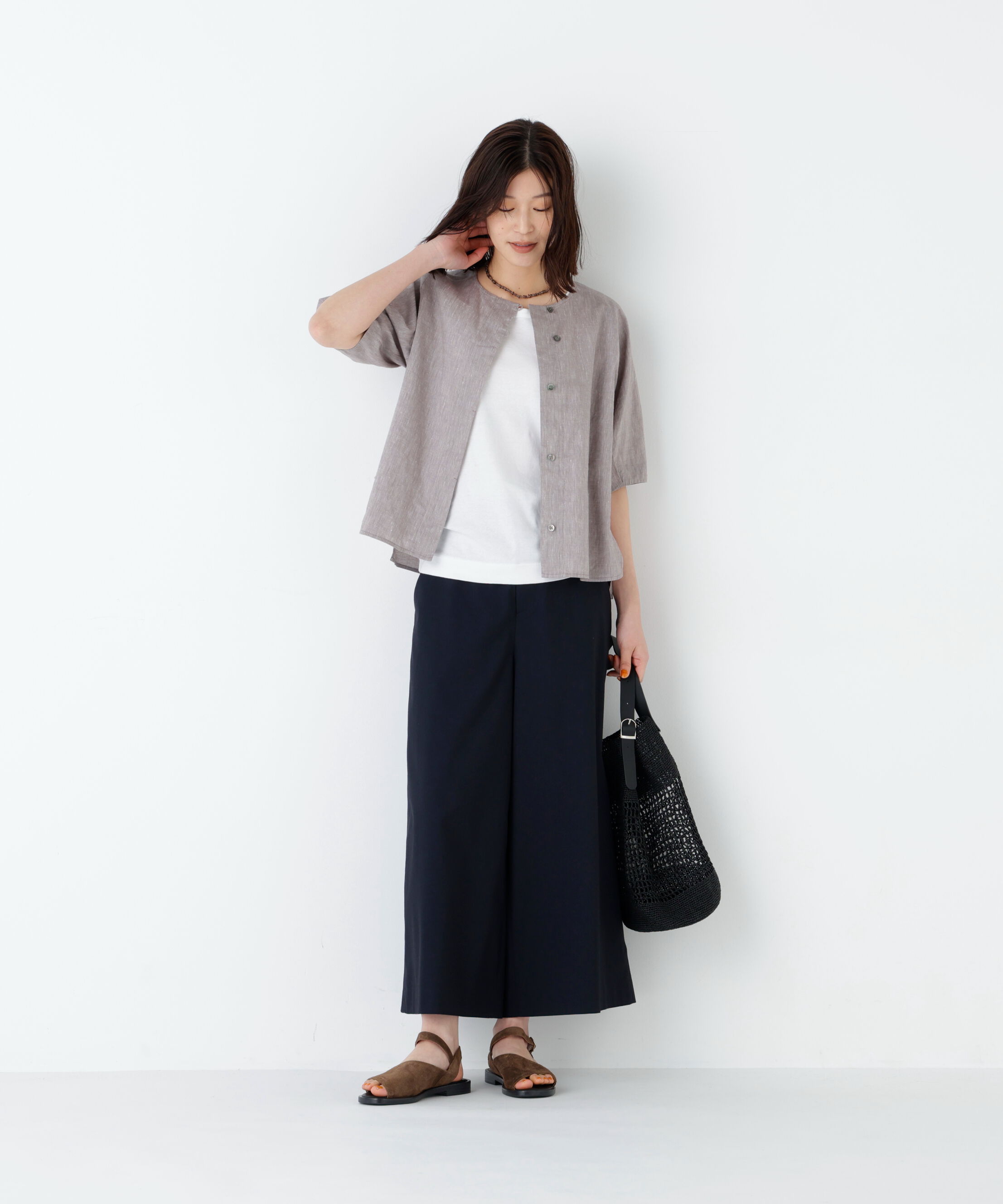  「《洗える》リネンコットンシャンブレー タックスリーブブラウス」|シャツ・ブラウス|
