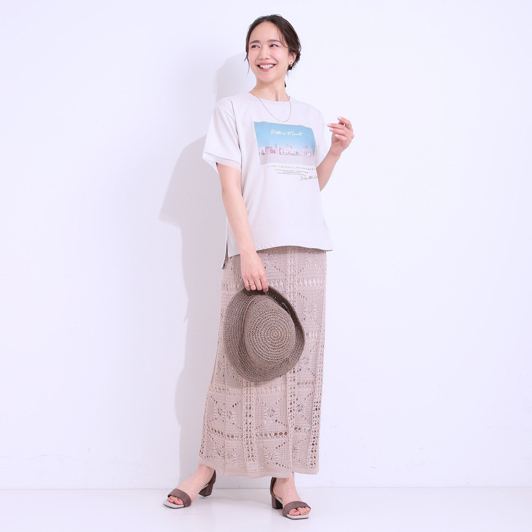 SHOO･LA･RUE「【ひんやり/UVカット】選べる3柄 お袖チュールで差をつける ロゴプリントTシャツ」|Tシャツ・カットソー|