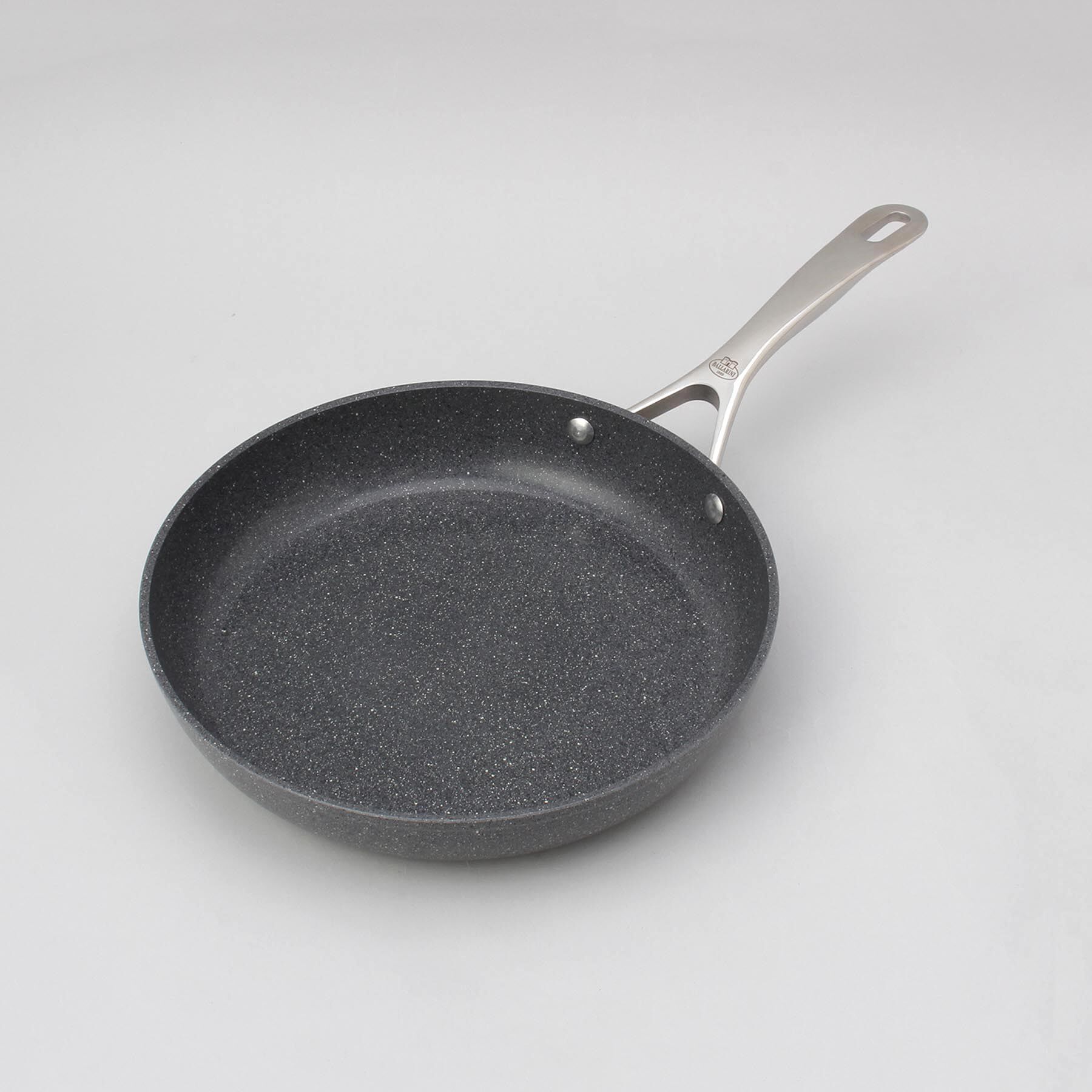 212 KITCHEN STORE「サリーナ セラミックフライパン 28センチ ＜BALLARINI バッラリーニ＞」|食器・キッチングッズ|