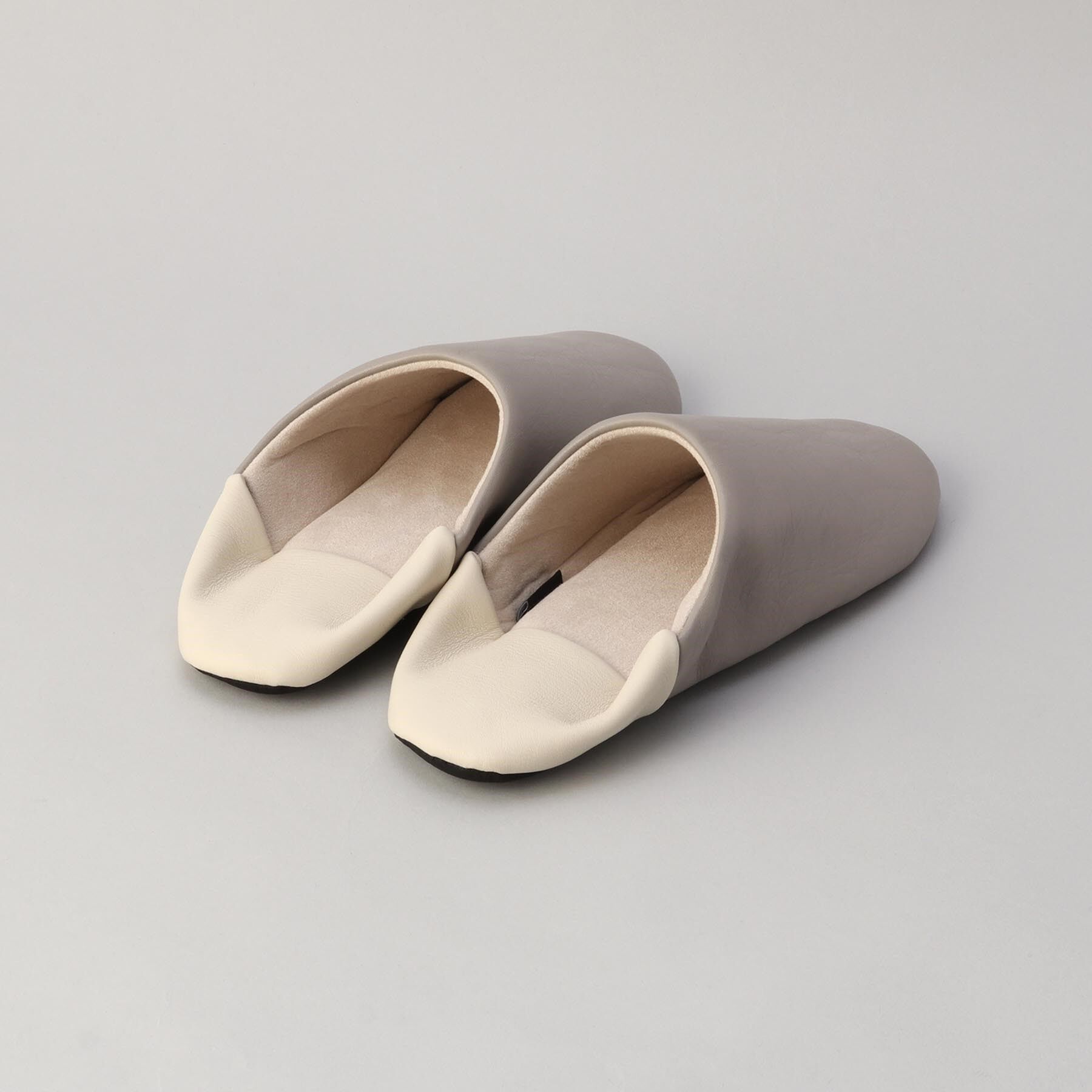 212 KITCHEN STORE「バイカラー バブーシュ L GY ＜212Kオリジナル ＞」|ルームシューズ|