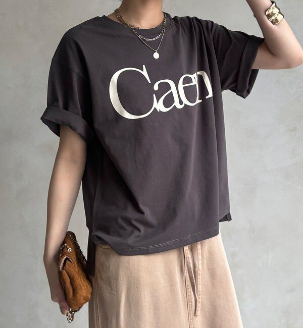  「【WEB限定】CaenクルーネックロゴTEE」|Tシャツ・カットソー|
