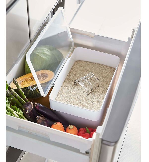 collex「【tower】密閉 シンク下米びつ 5kg 計量カップ付 スリム 米保存容器」|食器・キッチングッズ|ホワイト