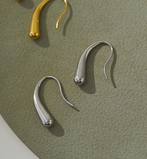 collex「【dignif】【金属アレルギー対応】ピアス　Curved Drop」|ピアス|シルバー