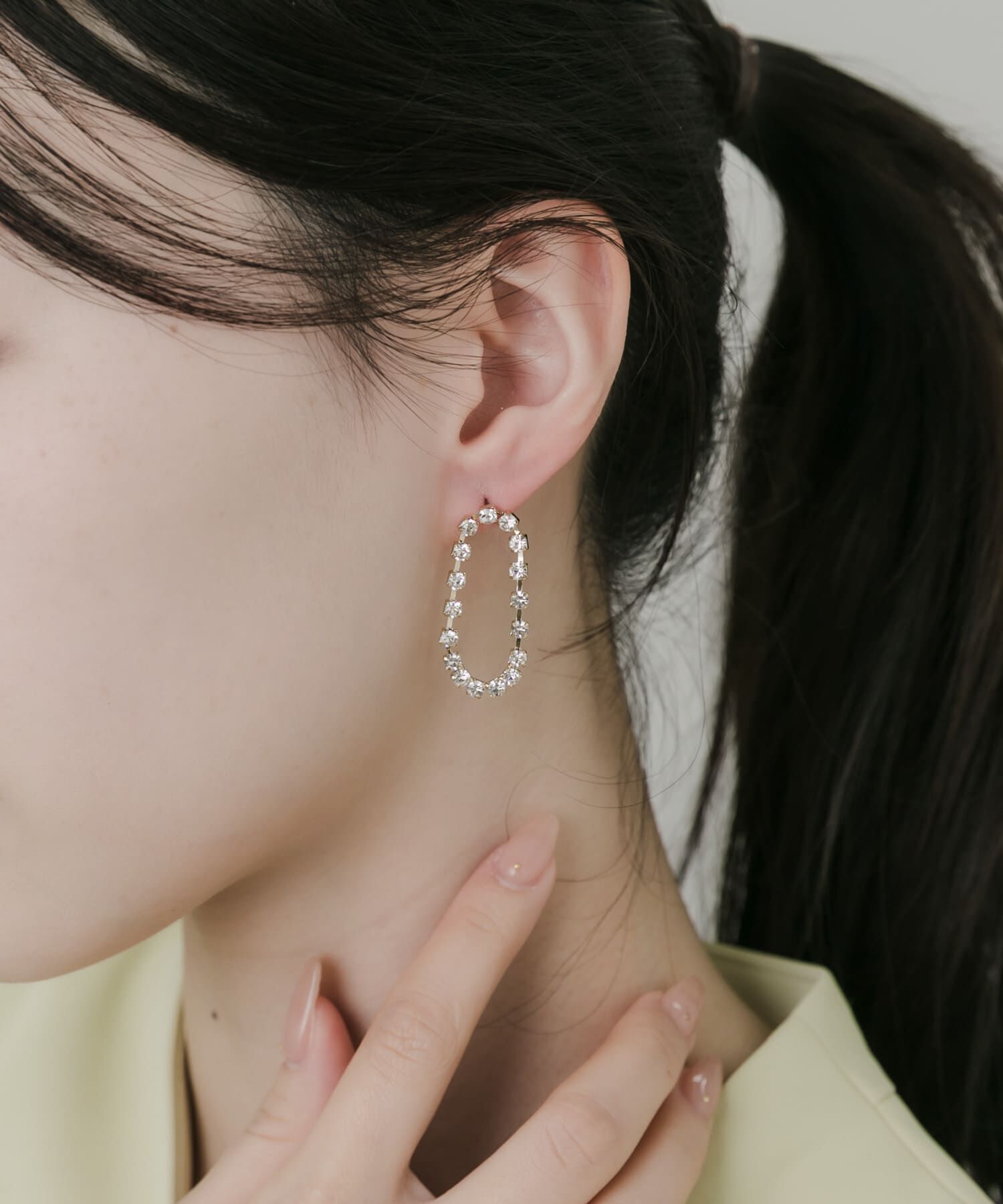 SMELLY「ビジューサークルスウェイピアス」|ピアス|