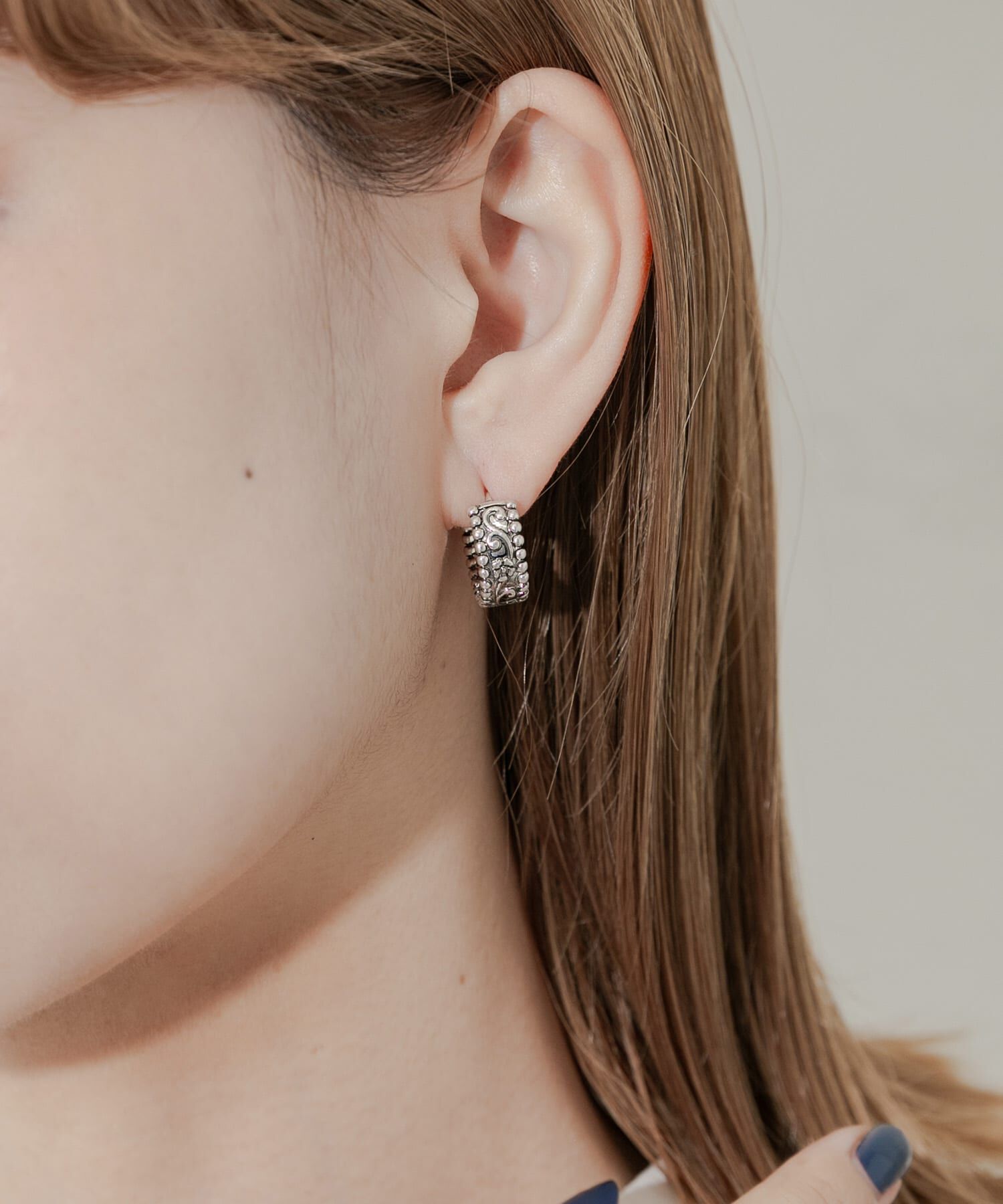 SMELLY「ヴィンテージチックワンタッチフープピアス」|ピアス|