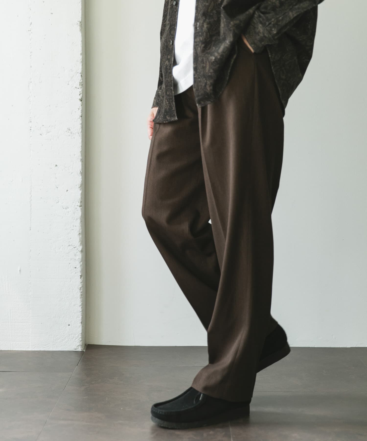 URBAN RESEARCH DOORS「『仁村紗和さん着用』『UR TECH』完声2タックワイドトラウザー」|その他|