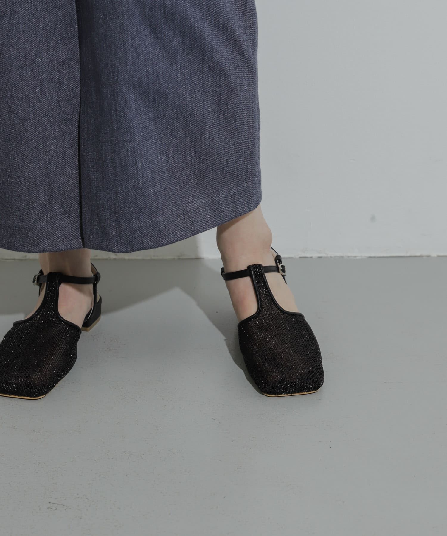 SENSE OF PLACE by URBAN RESEARCH「Tストラップメッシュサンダル」|サンダル|