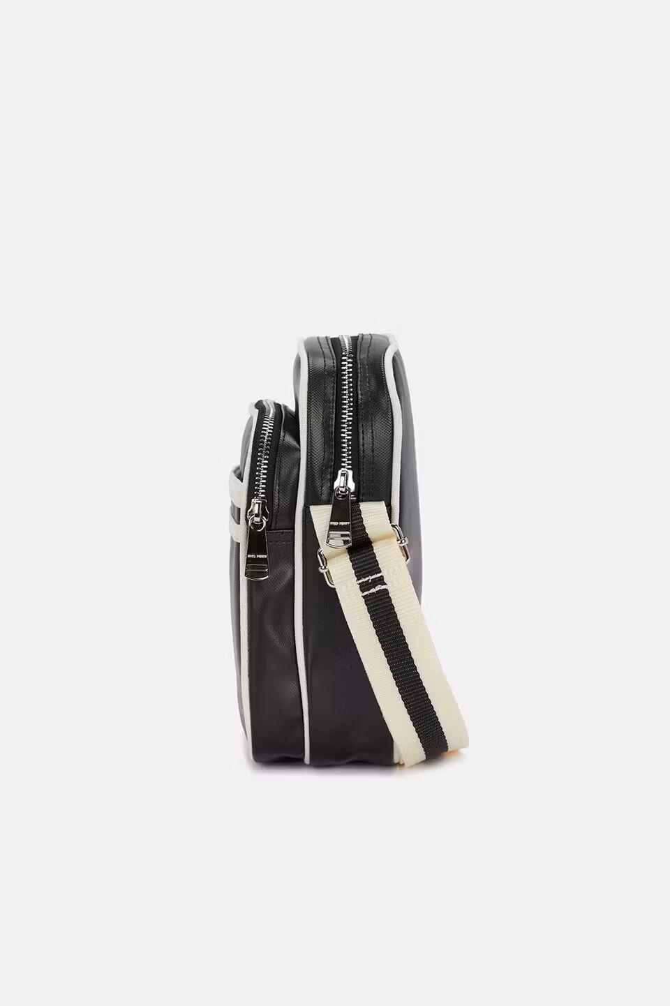FRED PERRY 「Classic Side Bag」|ショルダー・メッセンジャー|