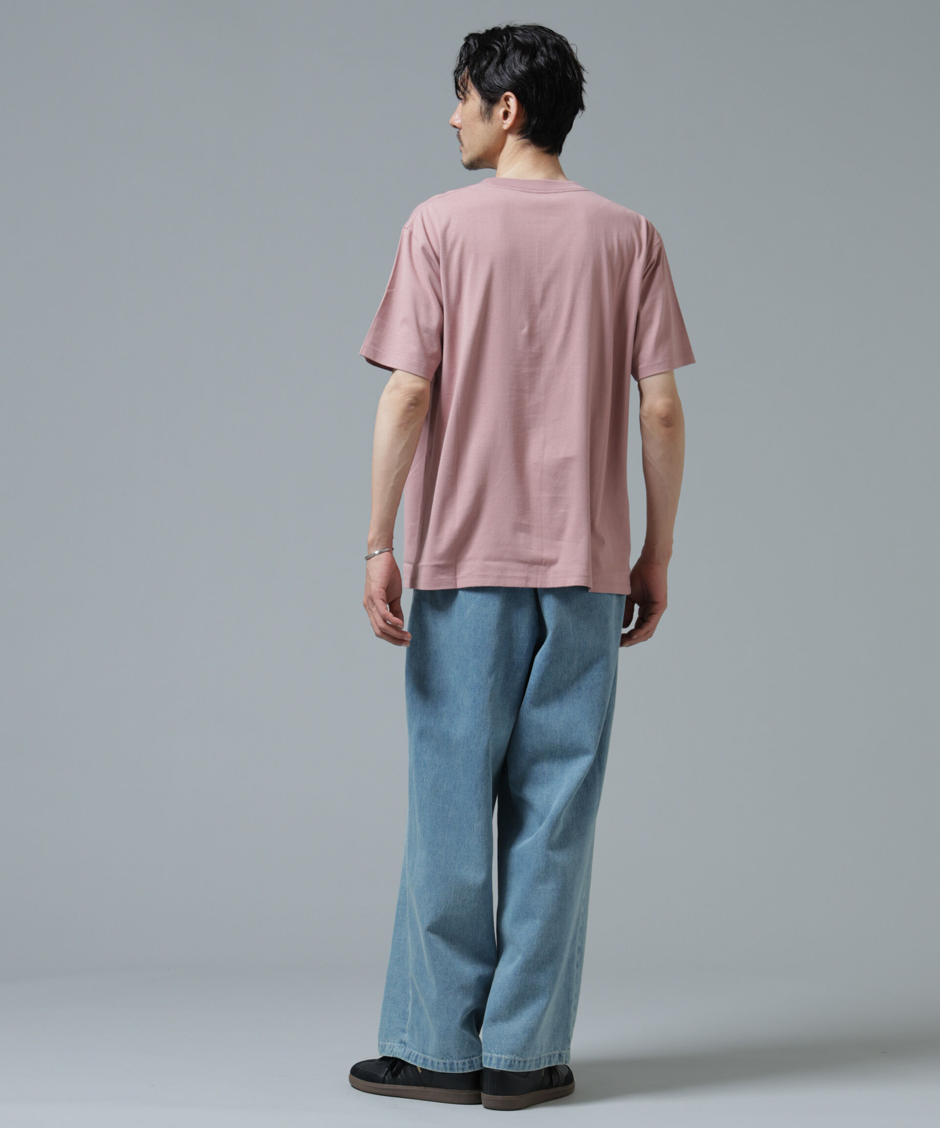 nano･universe「Anti Soaked(R) 汗染み防止 ライトウェイト 5.6oz ミドルシルエットTシャツ」|Tシャツ・カットソー|