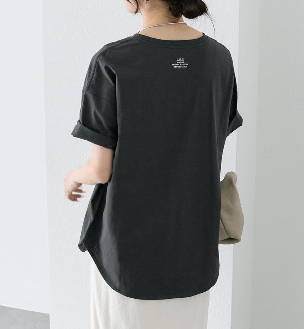 「【汗ジミ防止加工】ワンポイントロゴ刺繍Tシャツ」|シャツ・ブラウス|