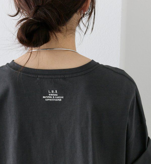  「【汗ジミ防止加工】ワンポイントロゴ刺繍Tシャツ」|シャツ・ブラウス|