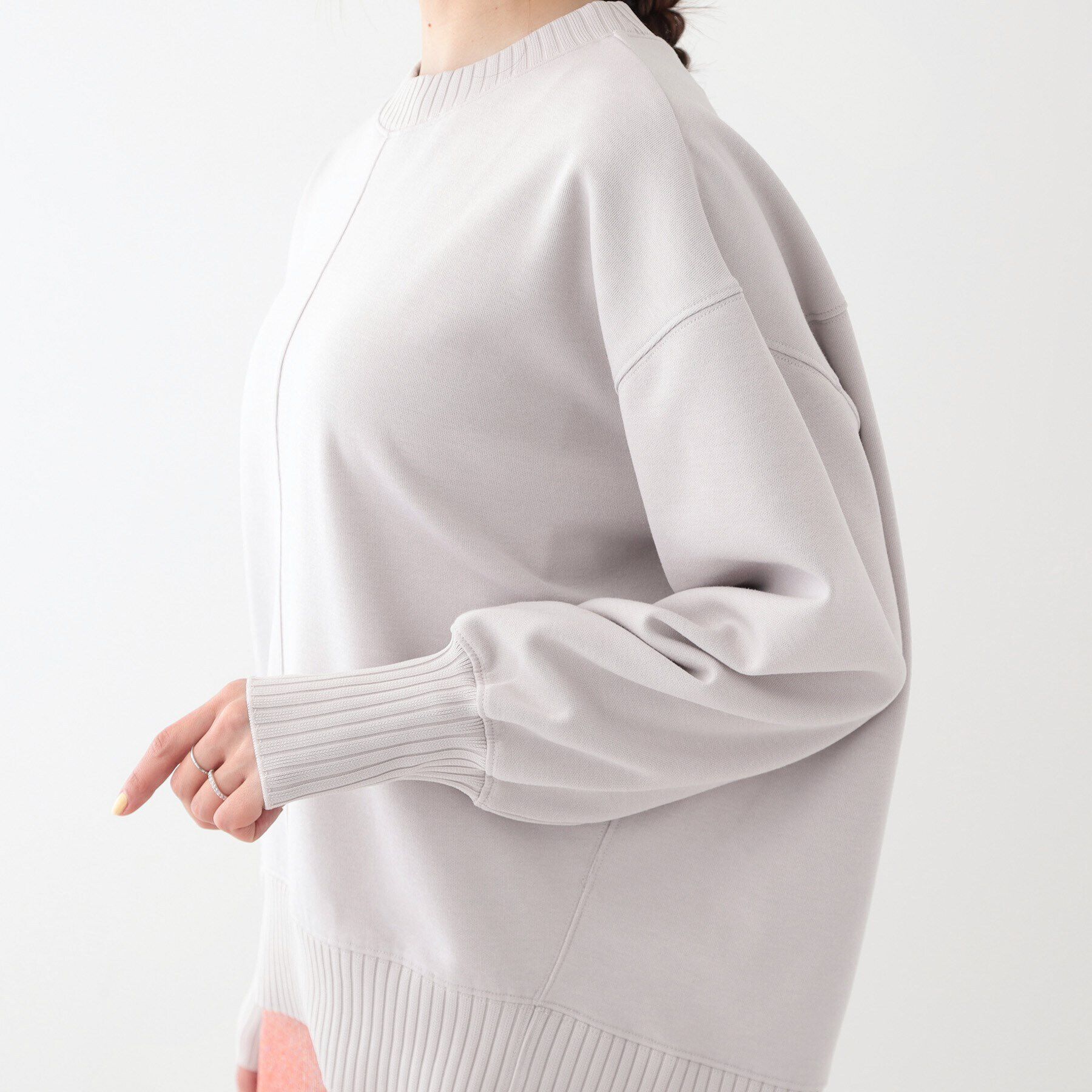 SHOO･LA･RUE「【洗える/S-LL】長めのリブでお袖すっきり 異素材トップス」|Tシャツ・カットソー|