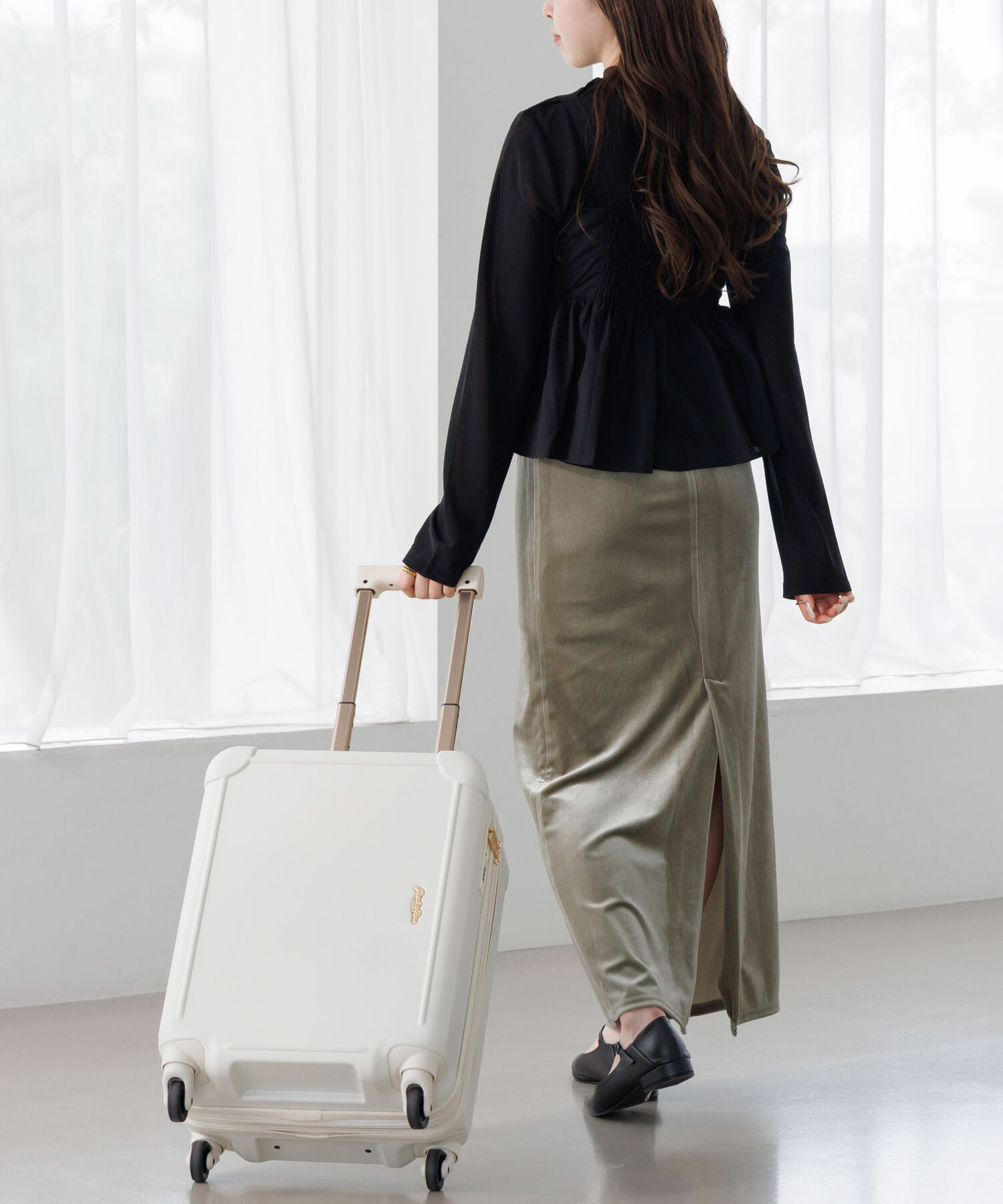 Jewelna Rose「Jewelna Rose フォギージュエルトローリー 38L Sサイズ 機内持ち込み 05091」|キャリーケース|