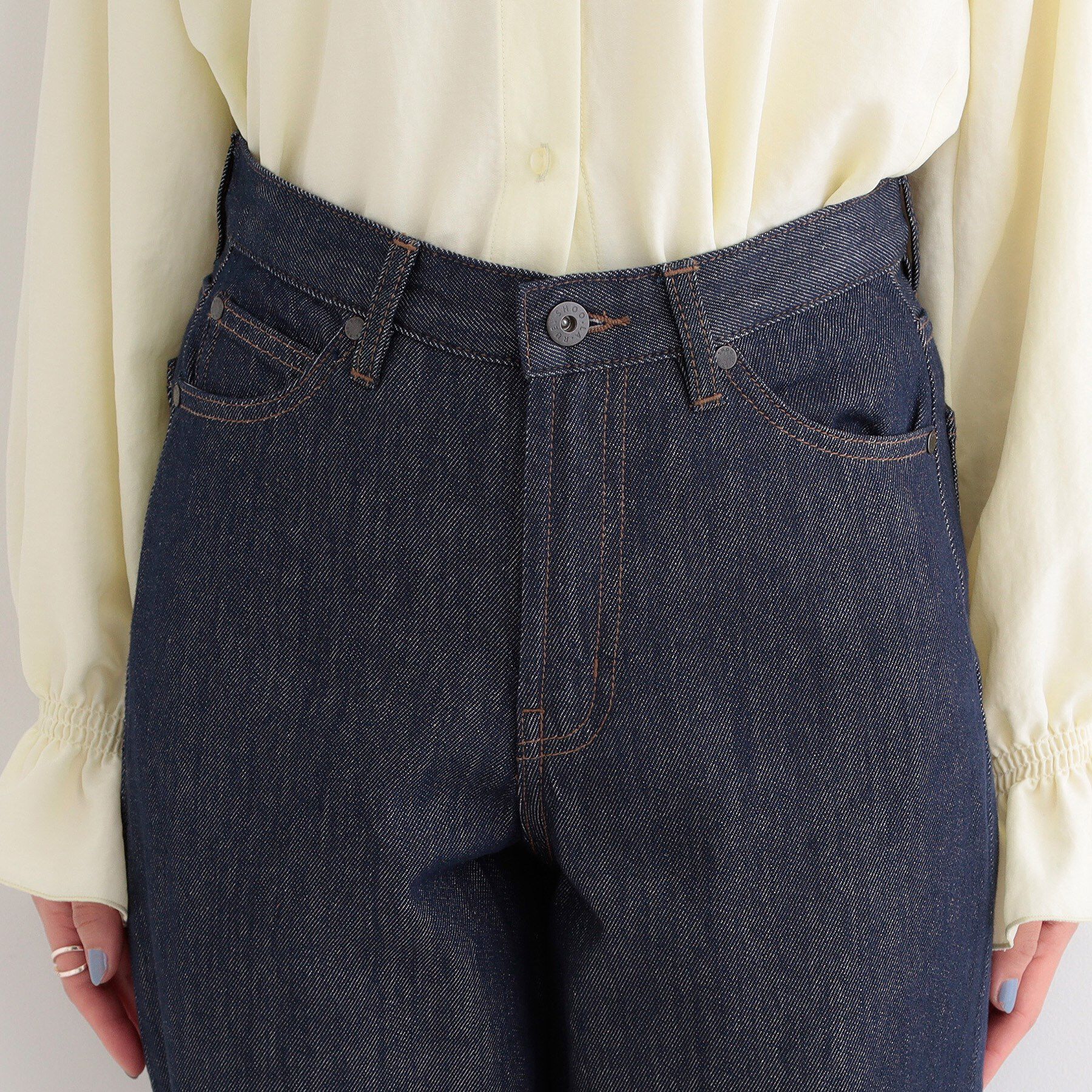 SHOO･LA･RUE「【SHOO・LA・RUE DENIM】大人のきれいめカジュアルに デニムテーパードパンツ」|デニム|