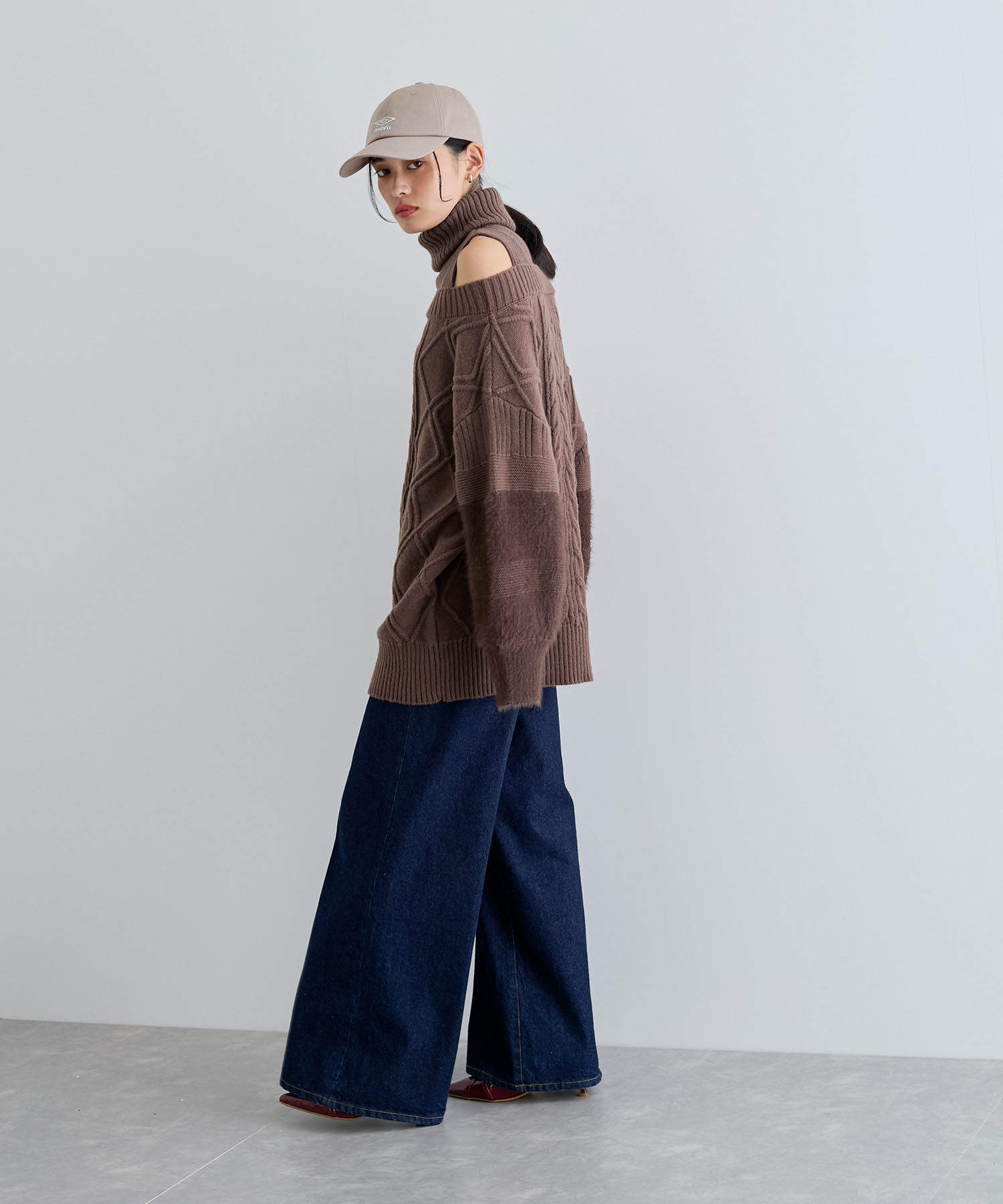 VIS「【洗える】オフショルケーブル編みミニワンピース」|ワンピース|