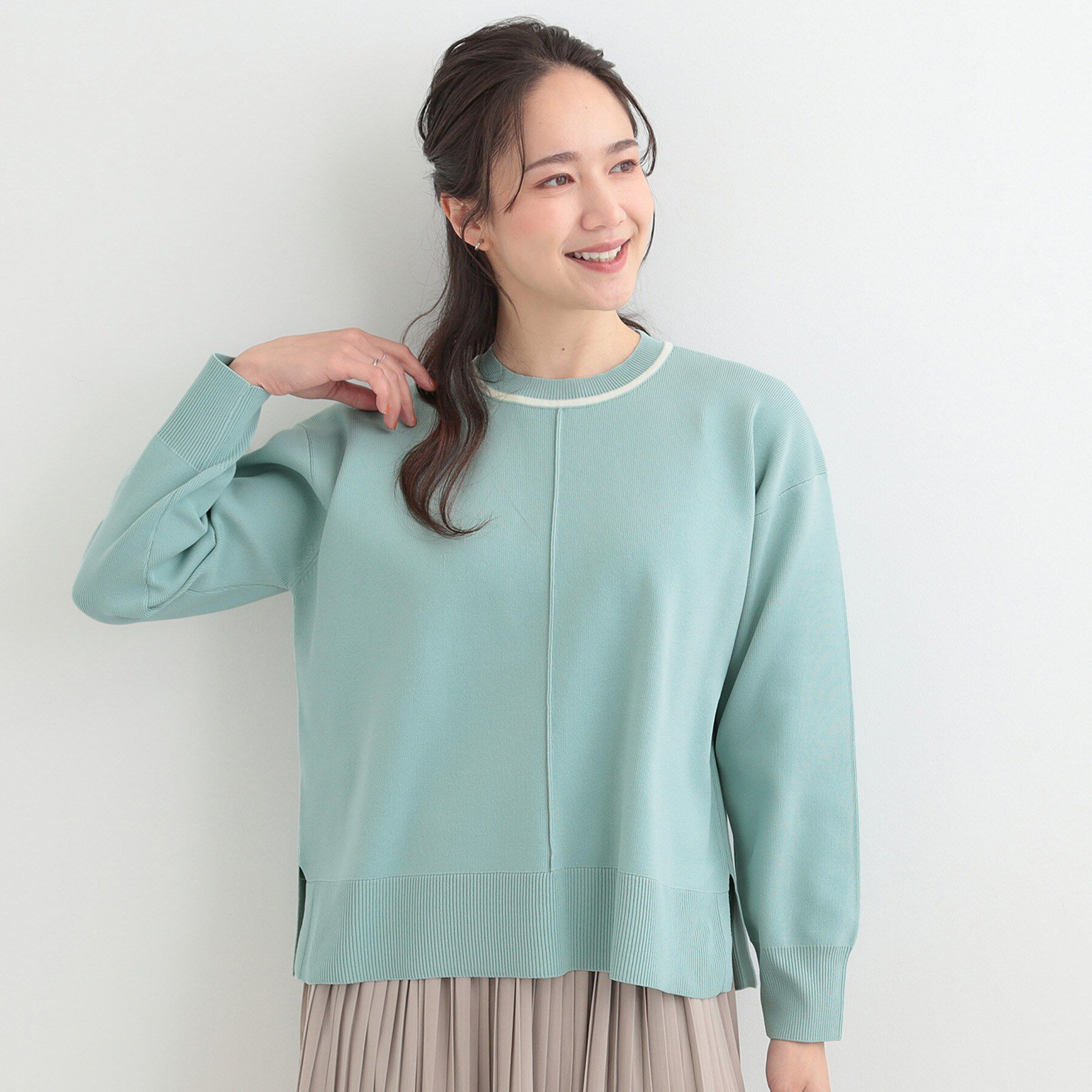 SHOO･LA･RUE「【洗濯機可/S-LL】軽やかなパイピングがポイント スウェットライクニット」|ニット・セーター|