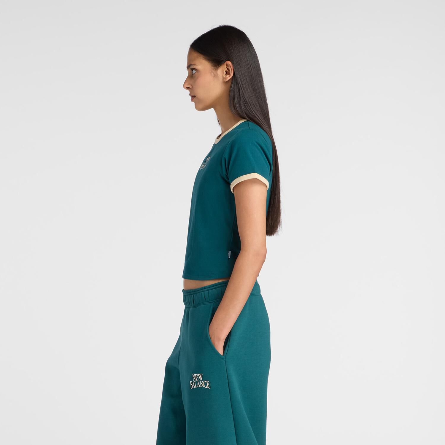 NEW BALANCE 「【NEW BALANCEｳｪｱ】W ﾘﾆｱﾍﾘﾃｰｼﾞﾘﾝｶﾞｰT」|Tシャツ・カットソー|