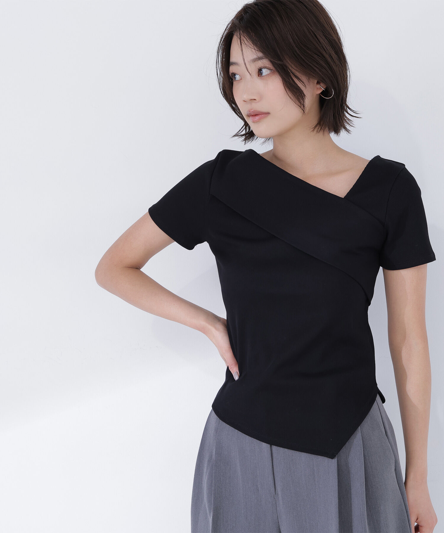  「アシメネックリブカットソー」|Tシャツ・カットソー|ブラック
