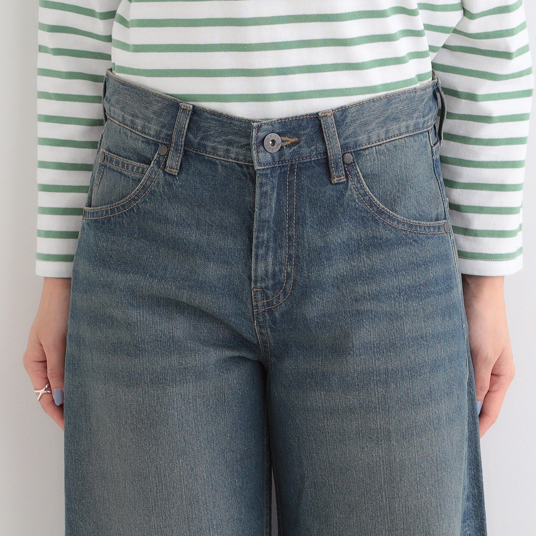SHOO･LA･RUE「【SHOO・LA・RUE DENIM/高レビュー】ゆるっと決まる こなれカーブデニムパンツ」|デニム|