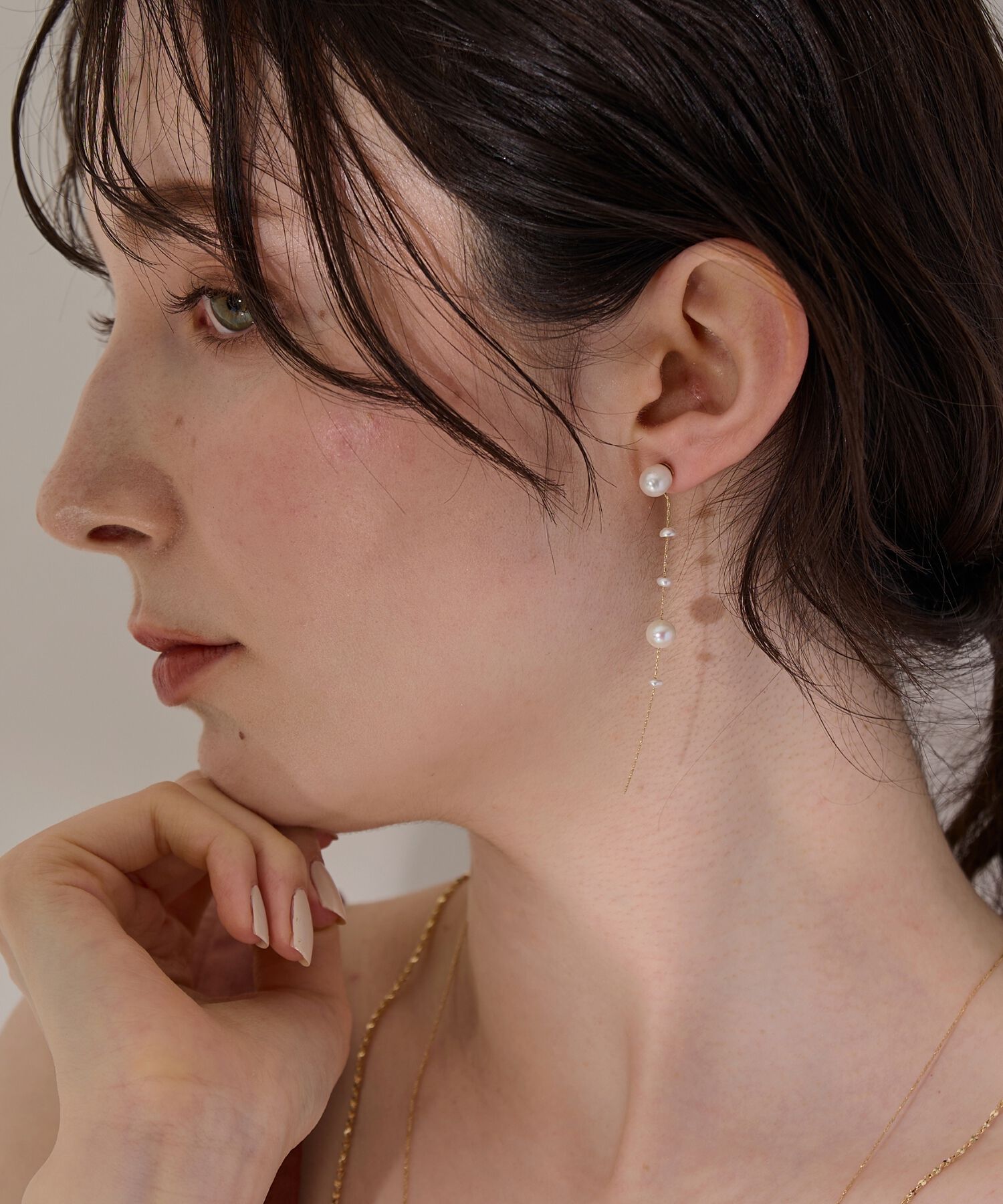Phoebe「【金属アレルギー対応】パールドロップロングピアス　ゴールド」|ピアス|