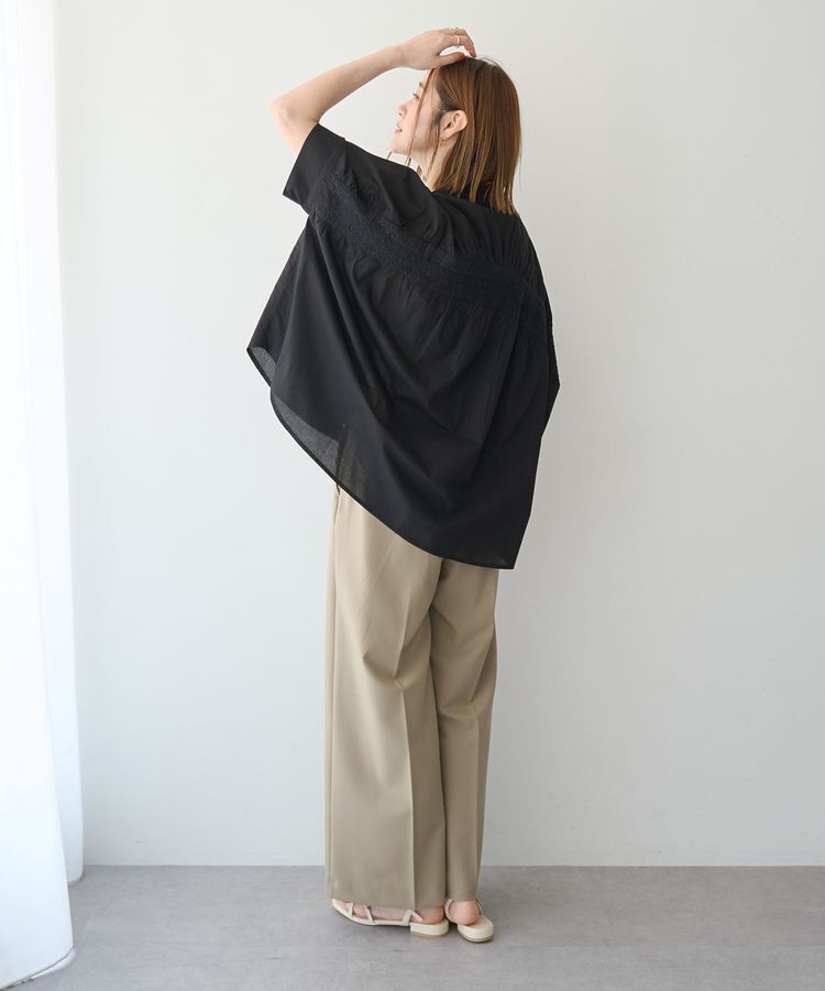 YECCA VECCA「バック刺繍バンドカラーシャツ」|シャツ・ブラウス|