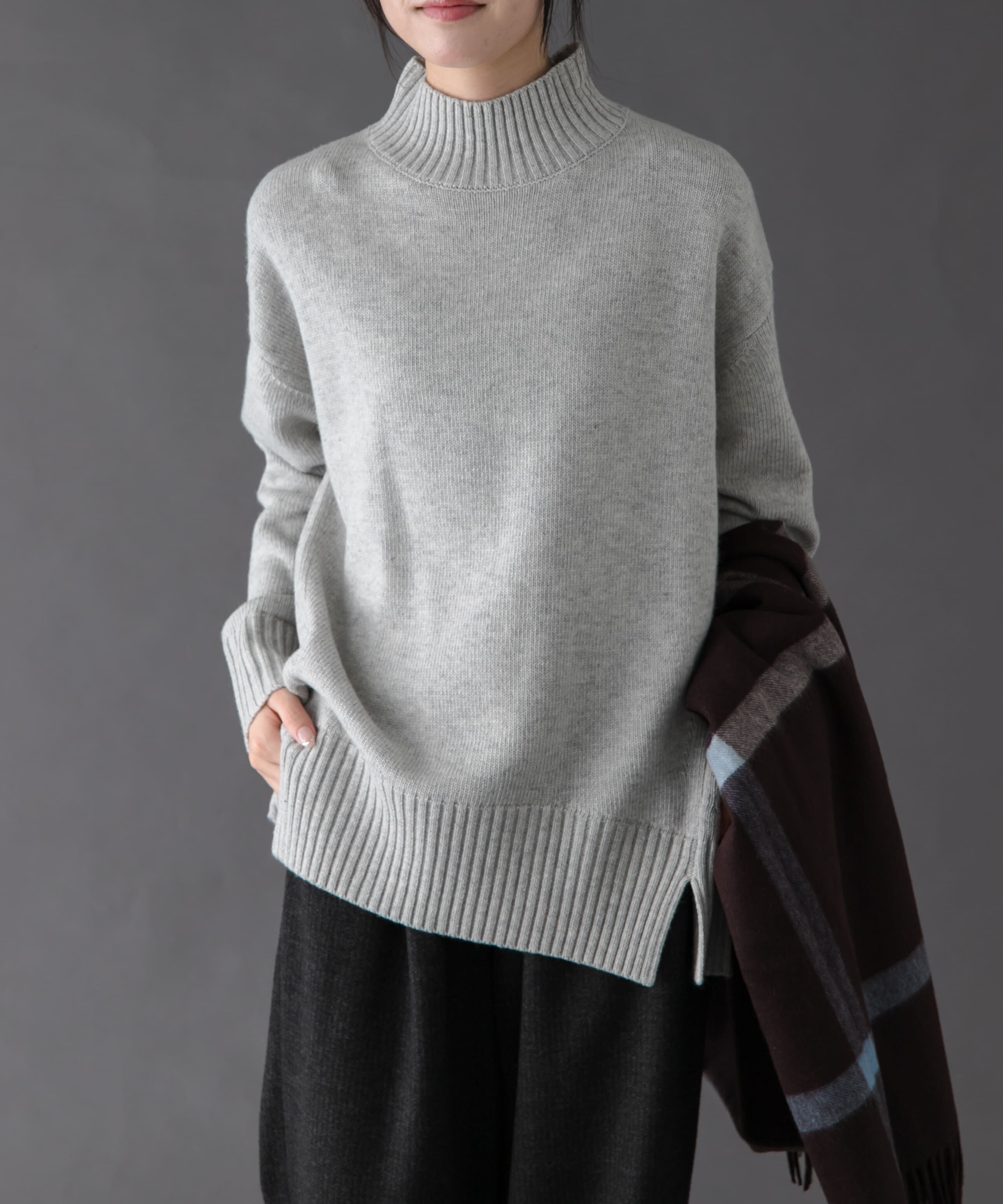 URBAN RESEARCH DOORS「FORK&SPOON　ハイネックロングニット」|ニット・セーター|グレー系その他