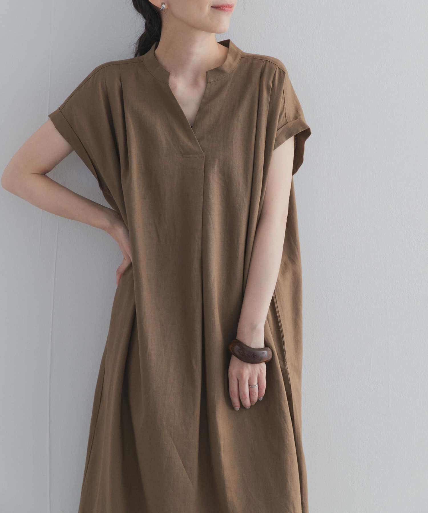 URBAN RESEARCH DOORS「リネンレーヨンスキッパーフレンチワンピース」|ワンピース|