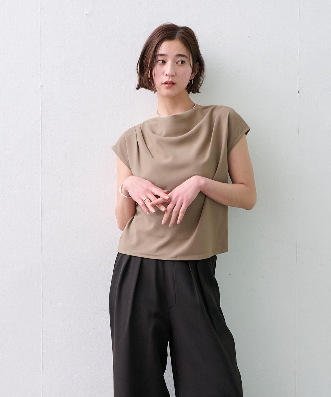 ur's「ショルダータックドレーププルオーバー」|Tシャツ・カットソー|