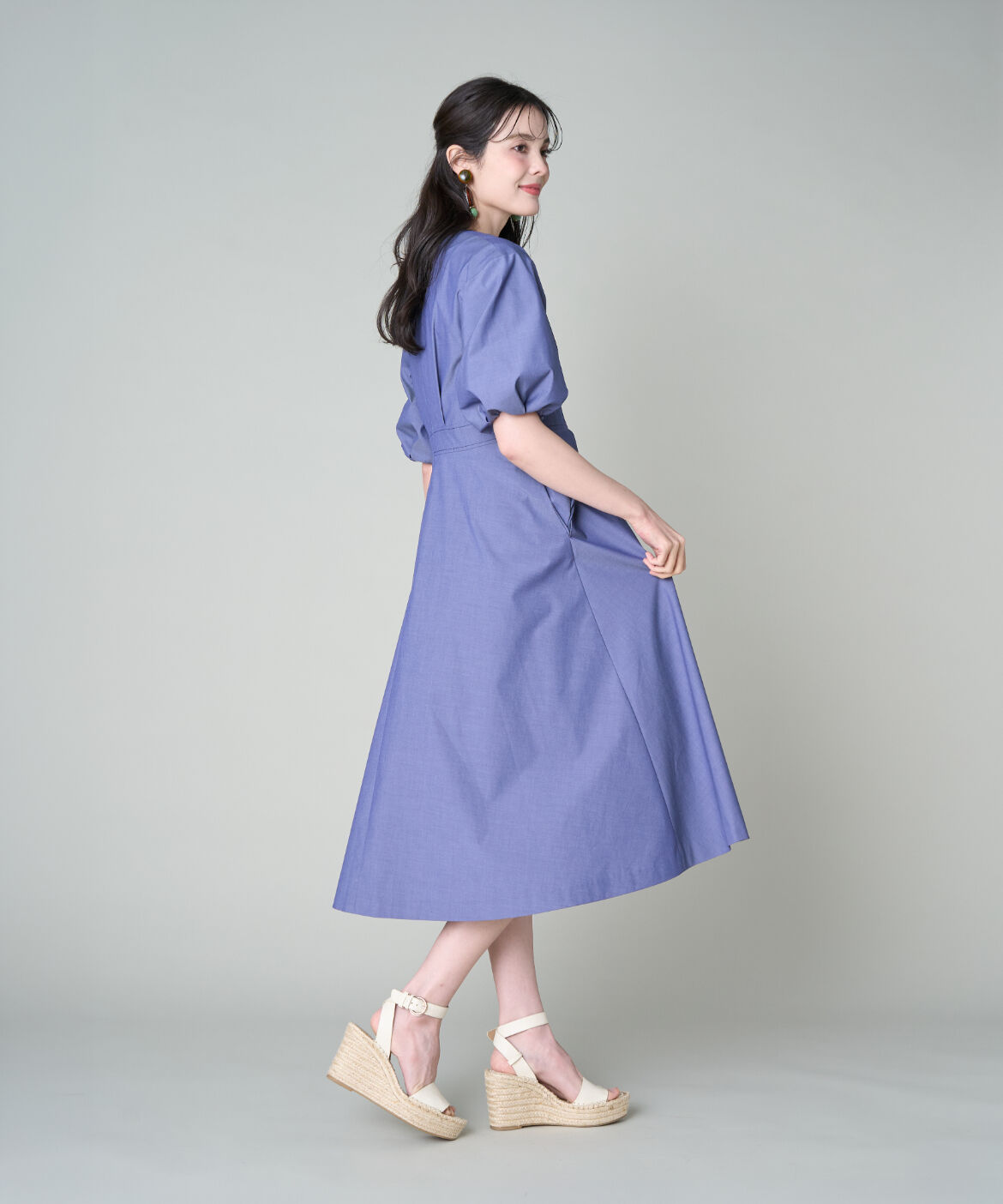 Maglie le cassetto「Vネックフレアワンピース」|ワンピース|