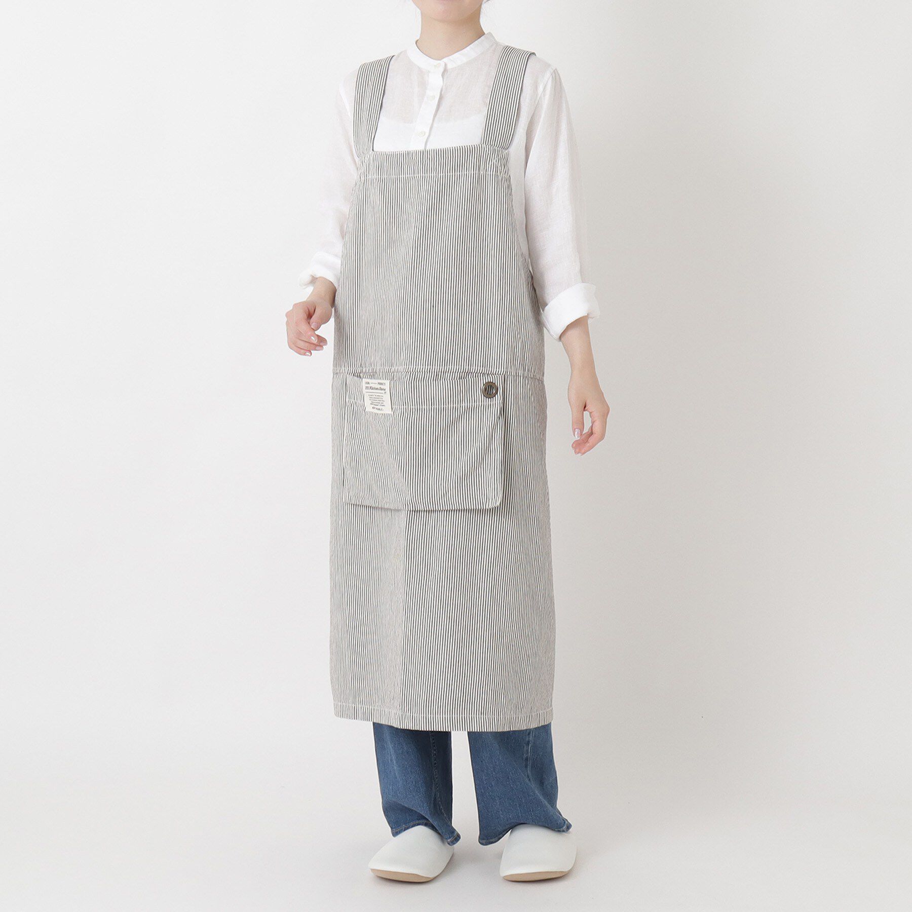 212 KITCHEN STORE「OPAｘタイプパッカブルエプロン ヒッコリー26 ＜212Kオリジナル＞」|食器・キッチングッズ|