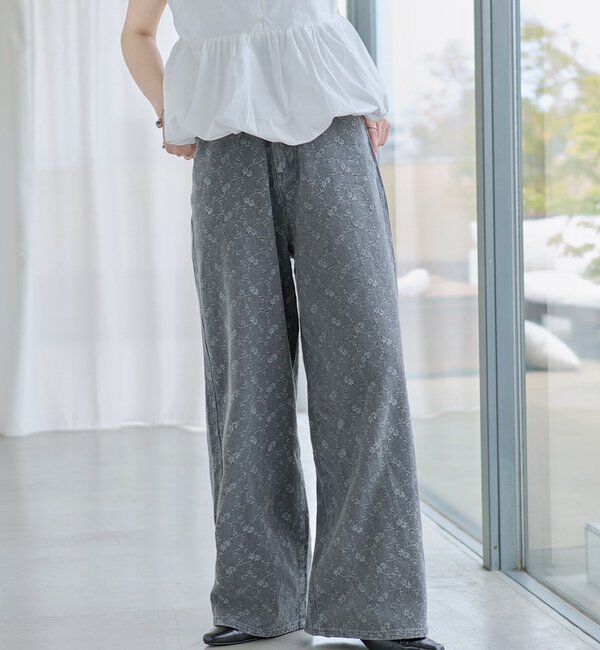  「【夏デニム/下半身痩せ/2サイズ展開】ワイドフラワーエンブロイダリーデニム」|デニム|