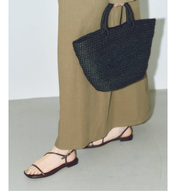GRISE「《WEB+一部店舗限定》MIDORI UEEDA&times;GRISEナローストラップフラットサンダル」|サンダル|