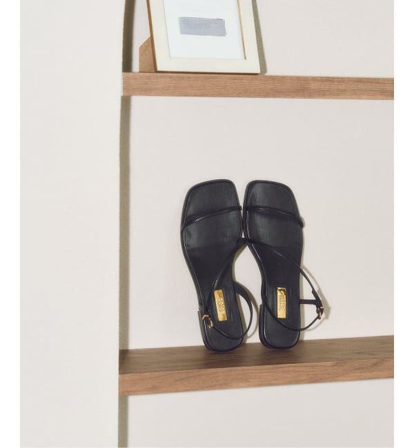 GRISE「《WEB+一部店舗限定》MIDORI UEEDA&times;GRISEナローストラップフラットサンダル」|サンダル|