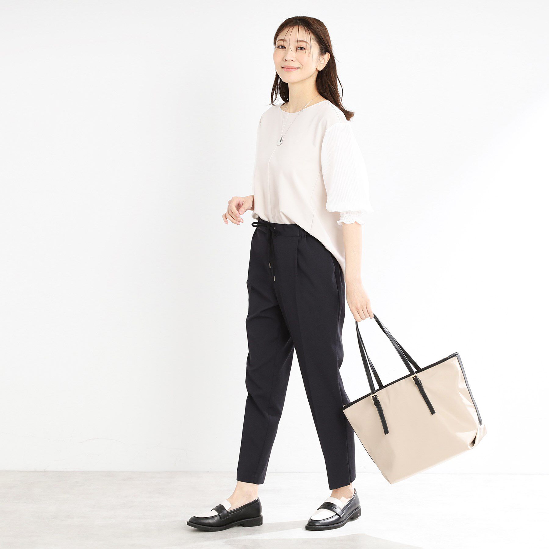 Reflect「【夏SALE／大容量／ファスナー付き】マチ付きポリエステルトートバッグ」|トートバッグ|