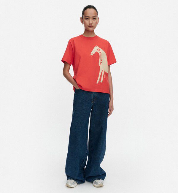 Marimekko「Else Musta Tamma Placement Tシャツ」|シャツ・ブラウス|レッド&times;ベージュ