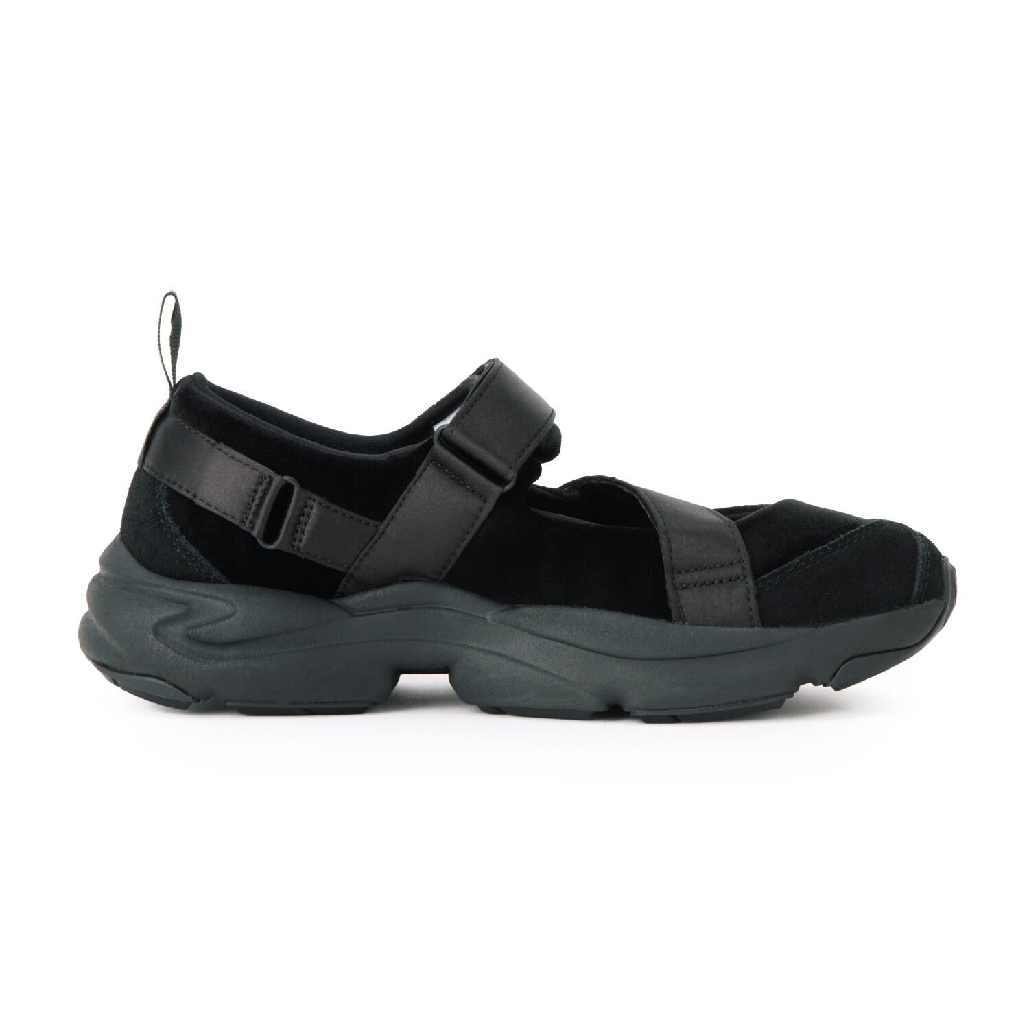 FILA「【FILA】RAY TRAINER MJ VELVET」|スニーカー|
