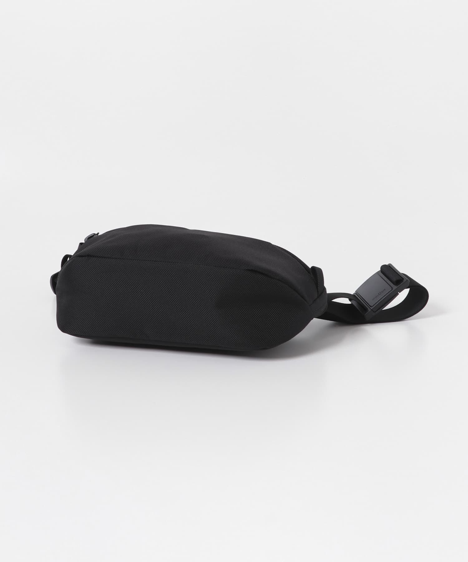 URBAN RESEARCH「Aer　Day Sling3」|ポーチ|