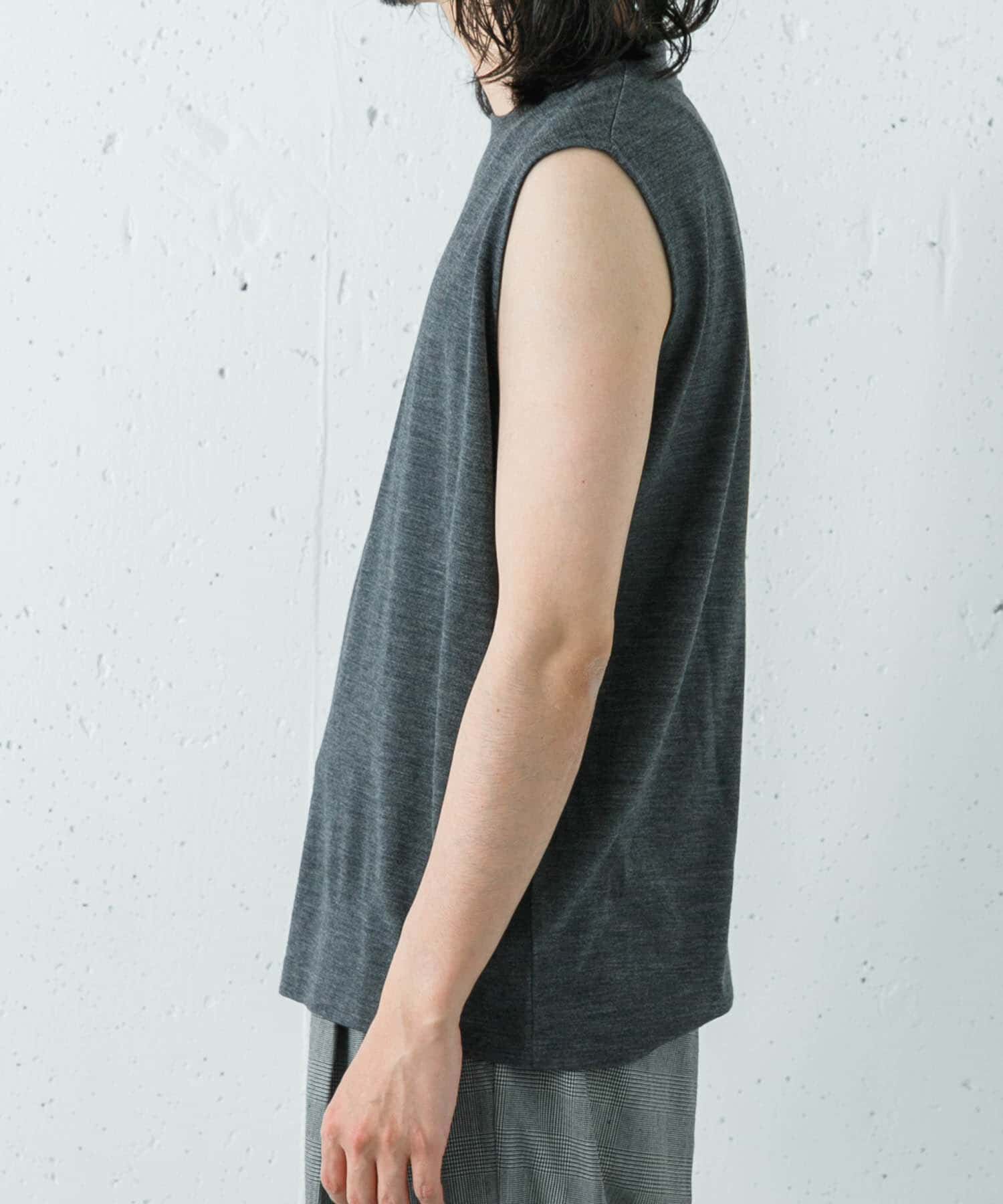 URBAN RESEARCH「new basic　WASHABLE MERINO WOOL NO-SLEEVE」|Tシャツ・カットソー|